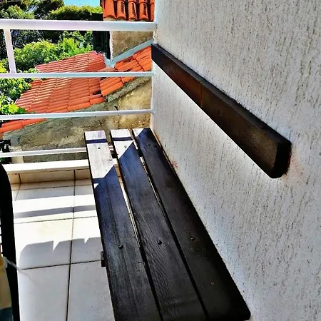 Manuela 3*